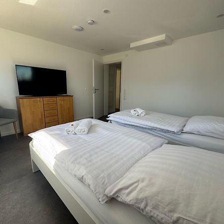 W&P Living Wohnung Mit Ausblick - Parkplatz Biberbach  Exteriör bild