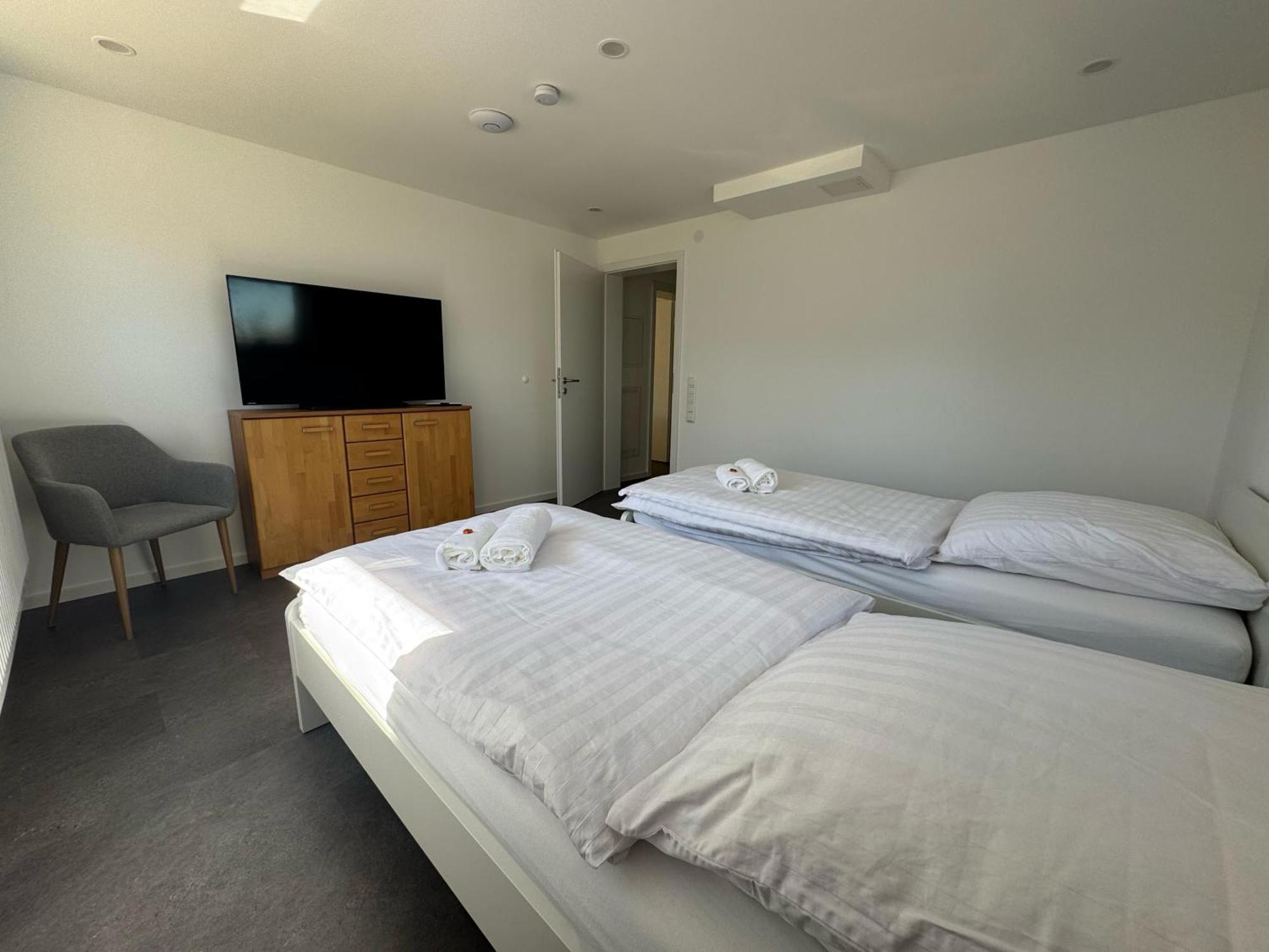 W&P Living Wohnung Mit Ausblick - Parkplatz Biberbach  Exteriör bild